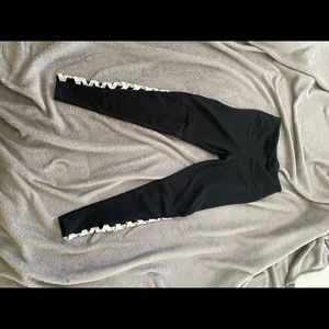 Victoria secret Sport knockout leggings